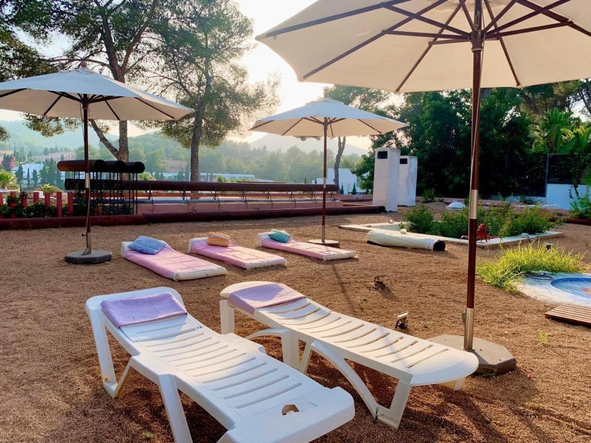 Ibiza Paradise Bed & Breakfast Santa Eularia des Riu Dış mekan fotoğraf